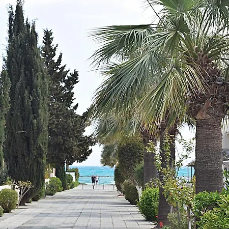 펜션 Christos House *