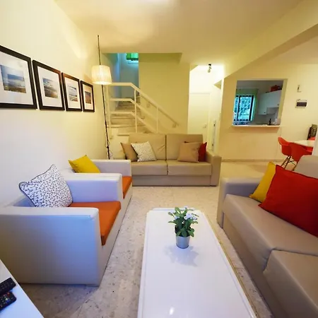 Christos House 펜션