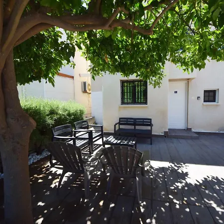 Christos House * 라르나카