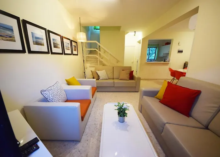 Christos House Feriehus