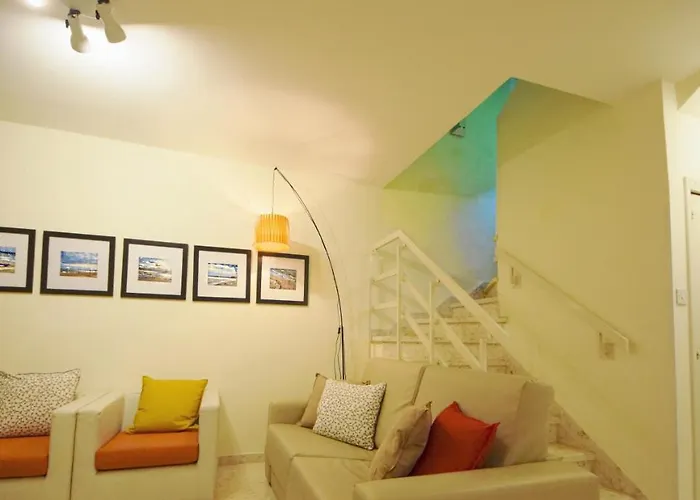 Christos House Feriehus Larnaca