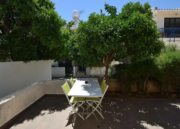 Christos House Larnaca