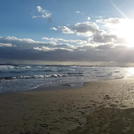 Christos House * Larnaca